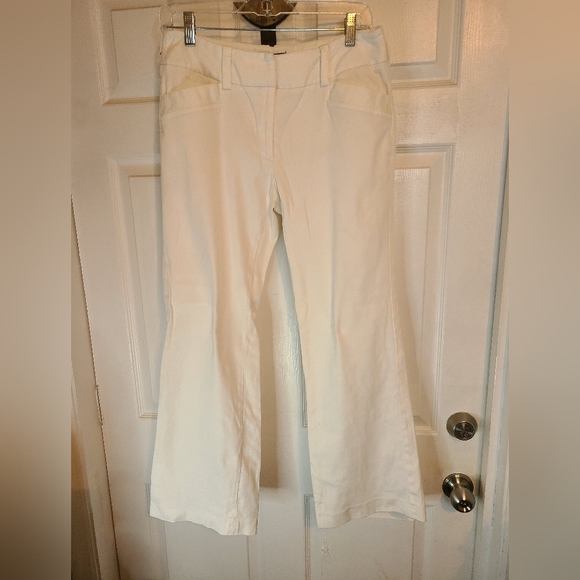 Rafaella Woman's Curvey Fit Flared Bell Bottoms, Size: 8 Color: White - Picture 2 of 16